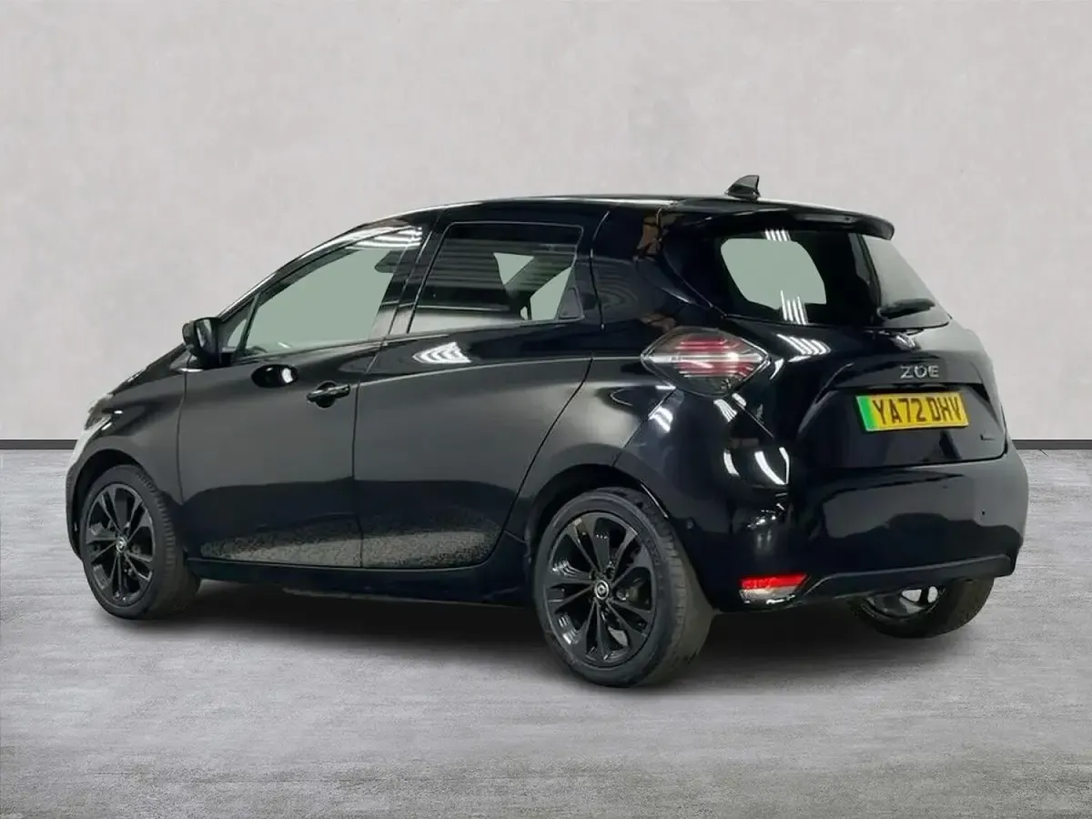 Used Renault Zoe Iconic 100 kW (136 HP) 2022 Black Hatchback