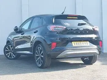 Used Ford Puma Titanium 125 HP (91 kW) 2020 Black SUV