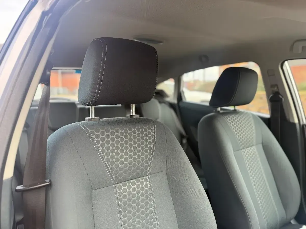 Used Ford Fiesta Zetec 2012 Silver Hatchback