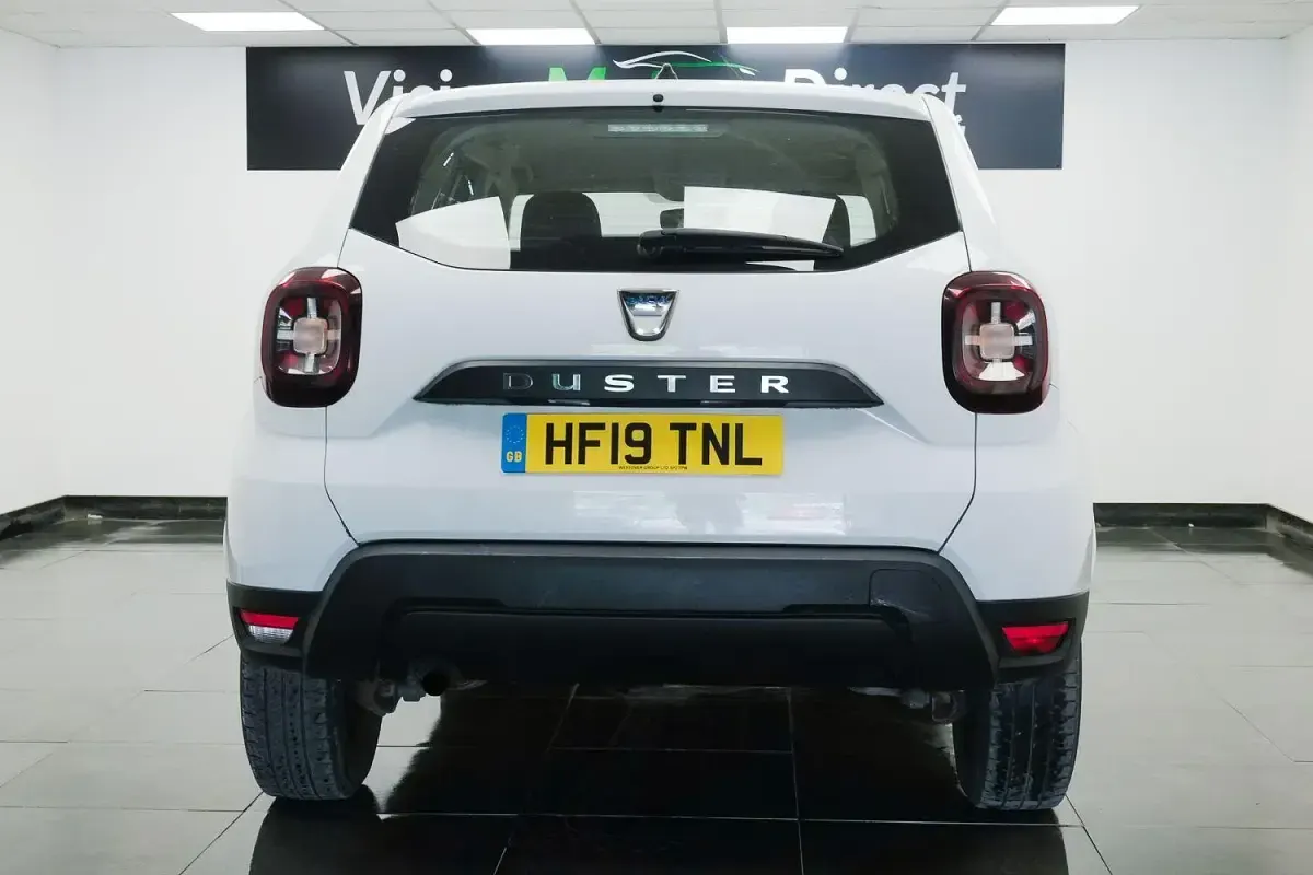 Used Dacia Duster Acces 114 HP (83 kW) 2019 White SUV