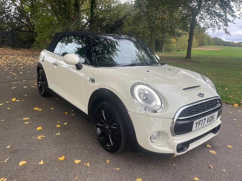 White Used 2017 Mini Cooper S Cabriolet Cabriolet | £10,795 (Fair price) - Image 1/4