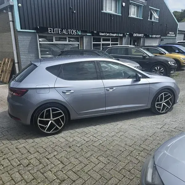 Used Seat Leon FR 184 HP (135 kW) 2016 Silver Hatchback