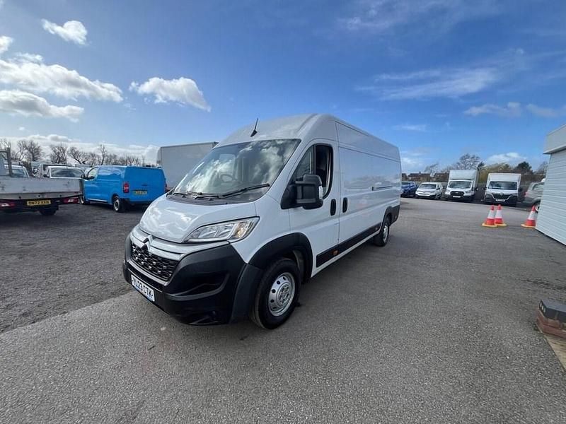 Używany Citroën Relay 2023 Biały Van