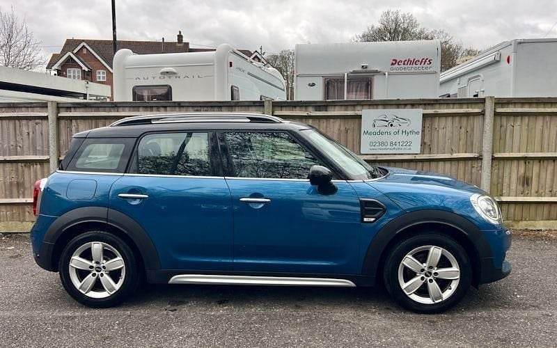 Used Mini Cooper Chili 136 HP (100 kW) 2017 Blue Hatchback