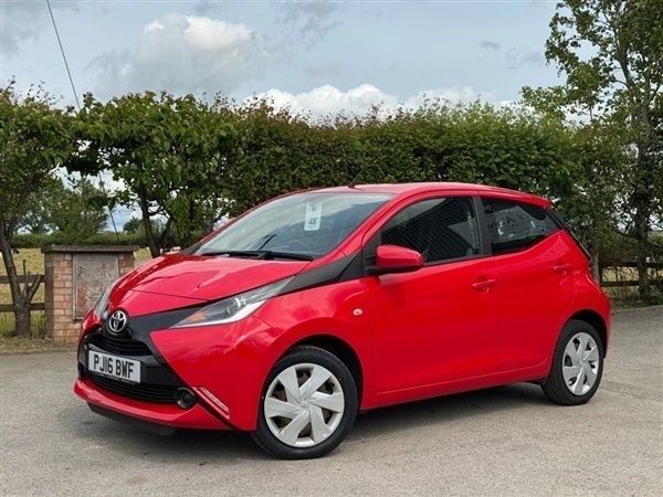 Red Used 2016 Toyota Aygo X-play Hatchback | £5,999 (Fair price) - Image 1/1
