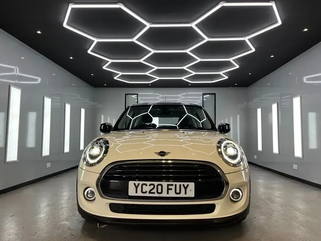 Used Mini Cooper Classic 2020 White Hatchback