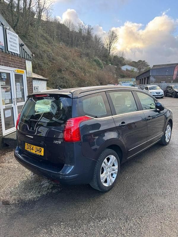 Used Peugeot 5008 Active 2014 Blue MPV