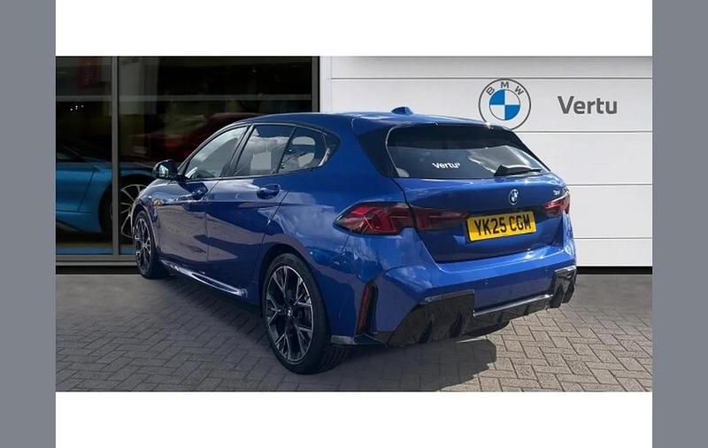 Used BMW 123 M Sport 200 HP (147 kW) 2025 Blue Hatchback