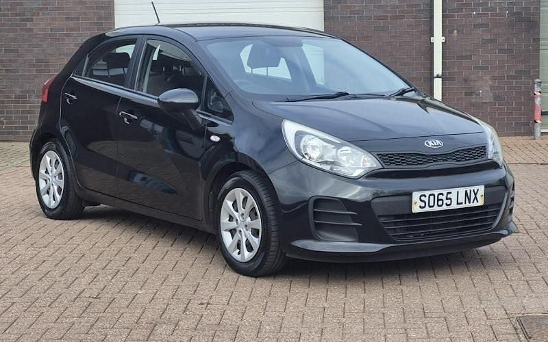 Used Kia Rio 86 HP (63 kW) 2016 Hatchback