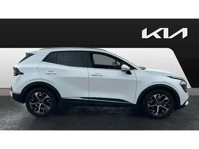 Used Kia Sportage 157 HP (115 kW) 2025 White SUV