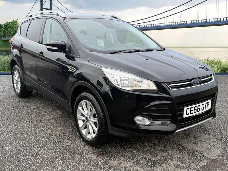 Used Ford Kuga Titanium 150 HP (110 kW) 2016 Black SUV
