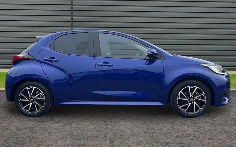 Used Toyota Yaris Hybrid Design 116 HP (85 kW) 2026 Hatchback