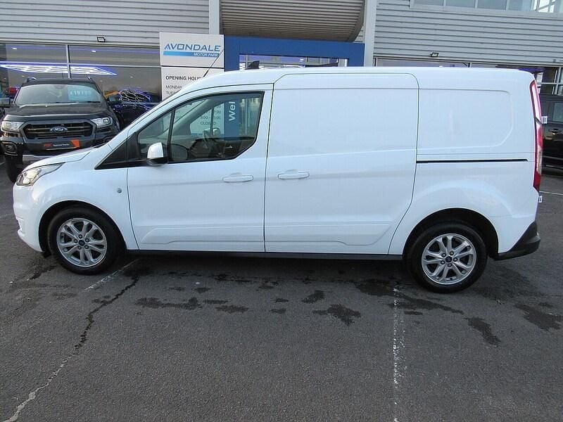 Used Ford Transit Connect Limited 100 HP (73 kW) 2023 White MPV