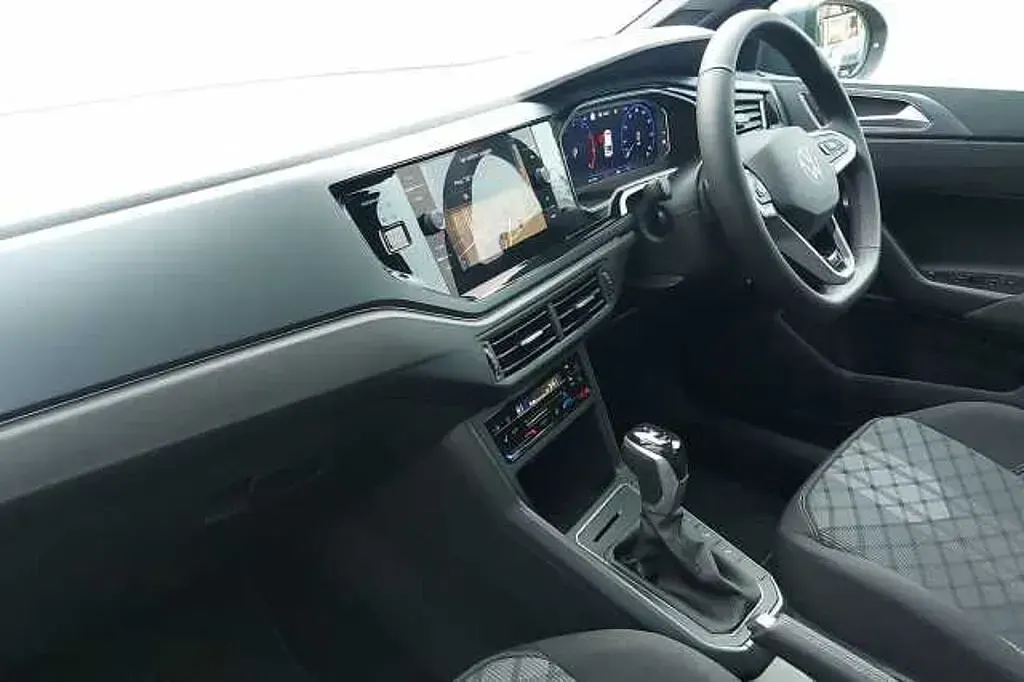 Used VW Taigo R-line 115 HP (84 kW) 2025 Grey SUV