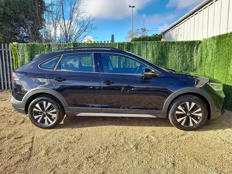 Used VW Taigo Life 110 HP (80 kW) 2022 Black SUV