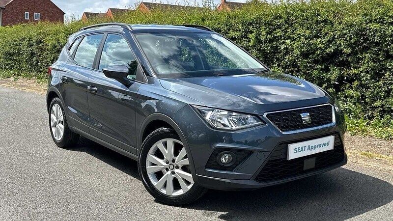 Metallic magnetic grey Used 2021 Seat Arona SE Technology SUV | £12,890 (Fair price) - Image 1/4