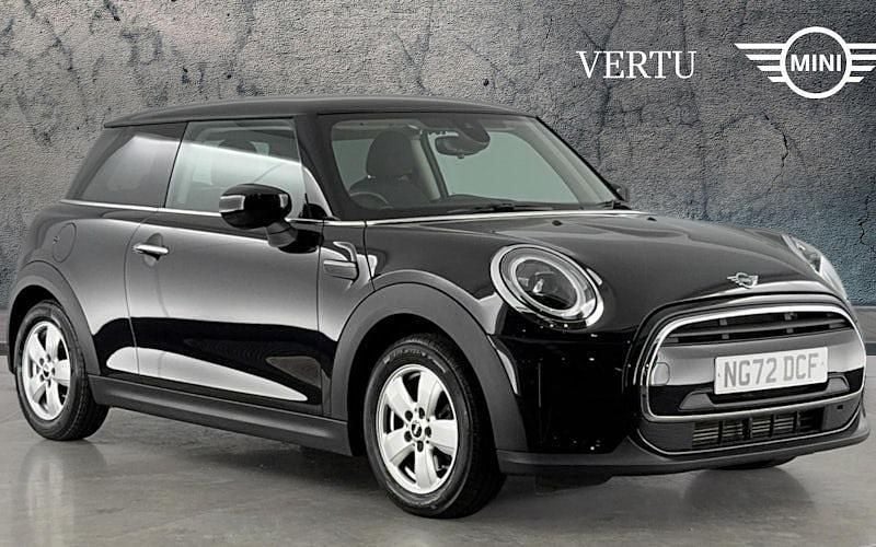 Used Mini Cooper Classic 136 HP (100 kW) 2022 Black Hatchback