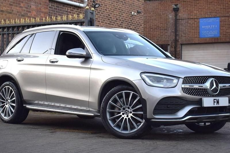 Used 2020 Mercedes GLC300 AMG Line Premium | £20,850 (Fair price) - Image 1/1