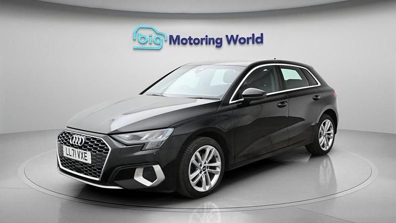 Used Audi A3 Sportback e-tron Sport 204 HP (150 kW) 2021 Black Hatchback