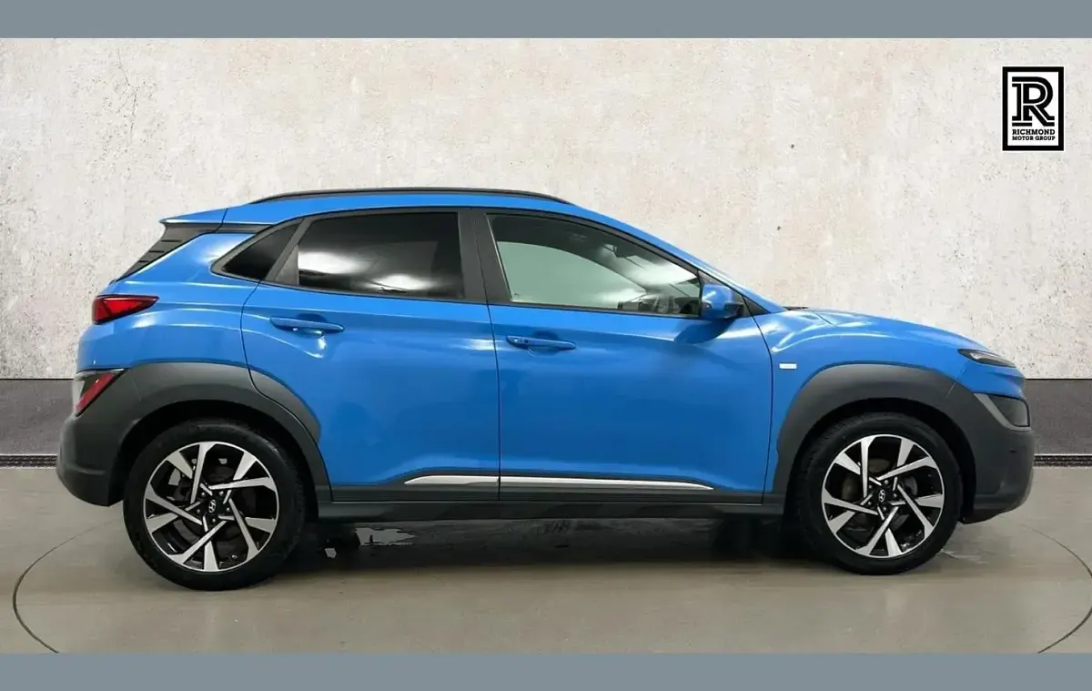 Used Hyundai Kona Premium 117 HP (86 kW) 2022 Blue SUV
