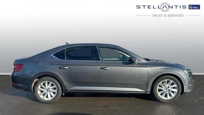 Blue Used 2022 Skoda Superb SE Technology Hatchback | £19,610 (Fair price) - Image 1/4