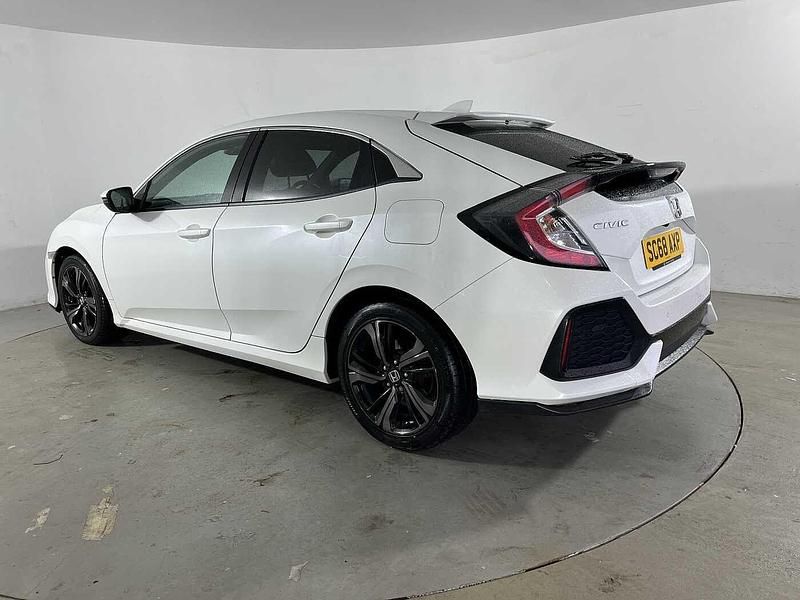 Used Honda Civic SR 126 HP (92 kW) 2019 White
