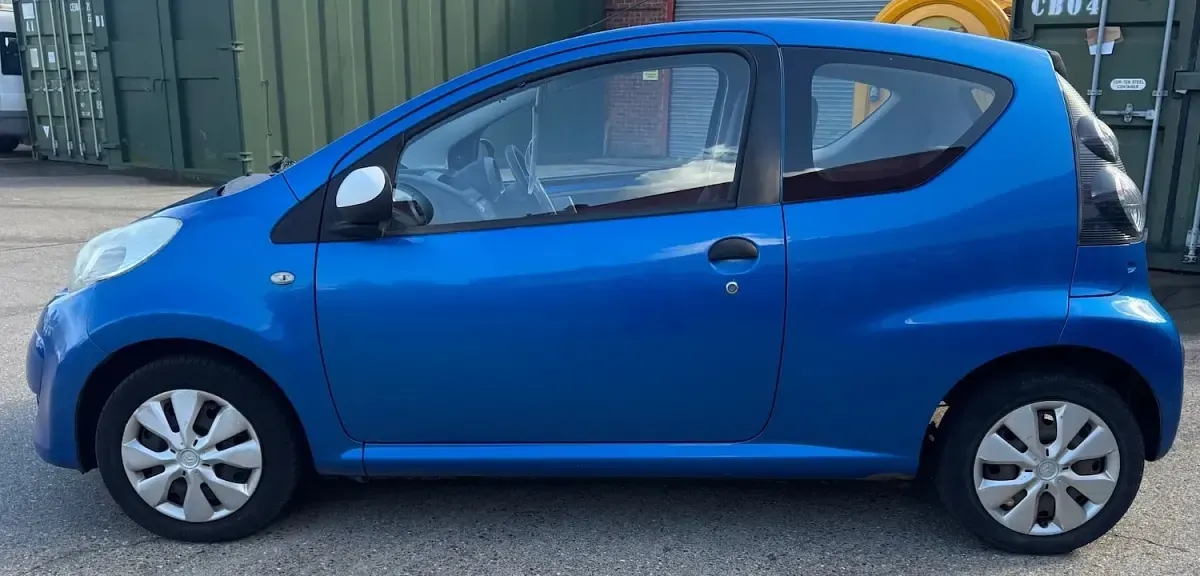 Used Citroën C1 68 HP (50 kW) 2010 Blue Hatchback