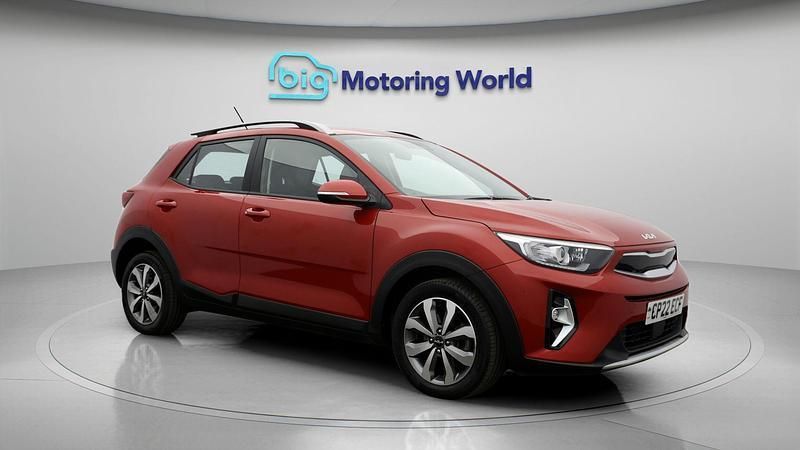 Used 2022 Kia Stonic 2 SUV | £12,200 (Fair price) - Image 1/4