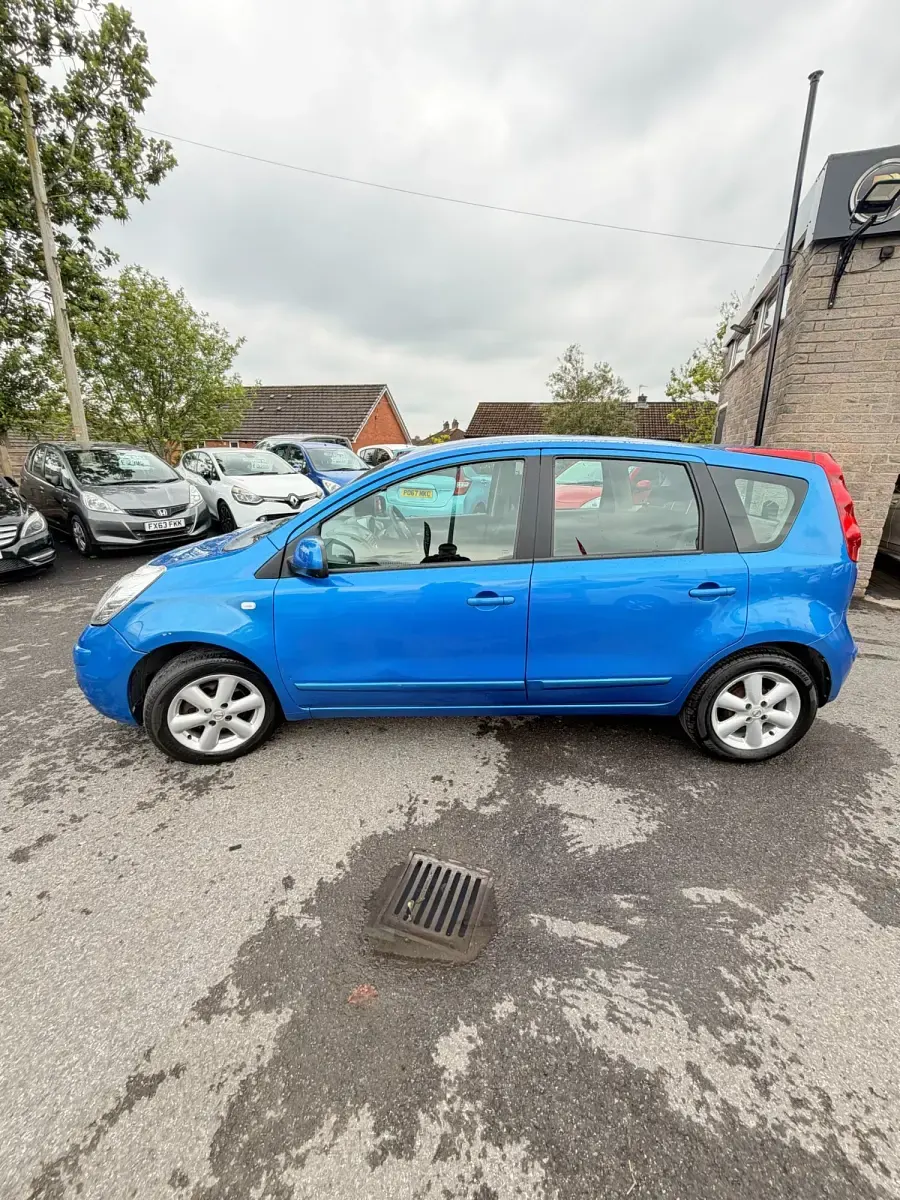 Begagnad Nissan Note Acenta 2007 Blå Halvkombi
