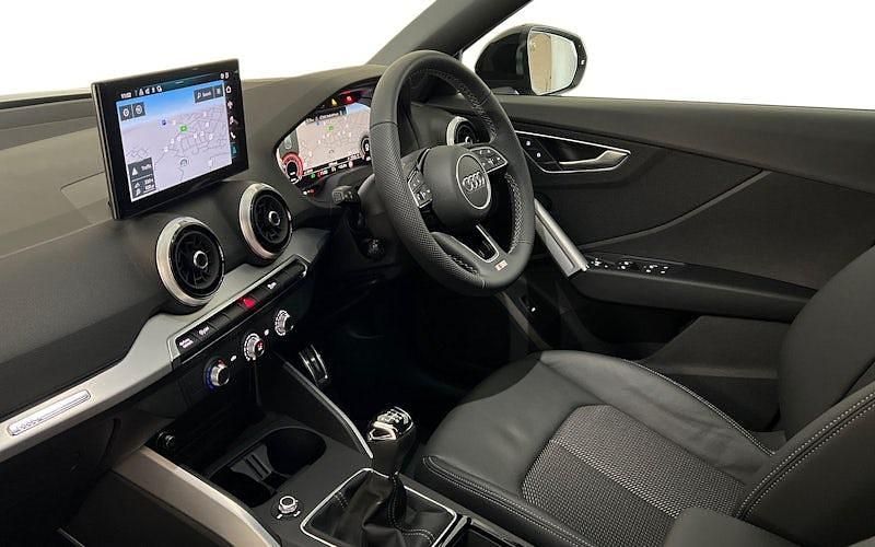 New Audi Q2 S-Line 150 HP (110 kW) 2025 SUV