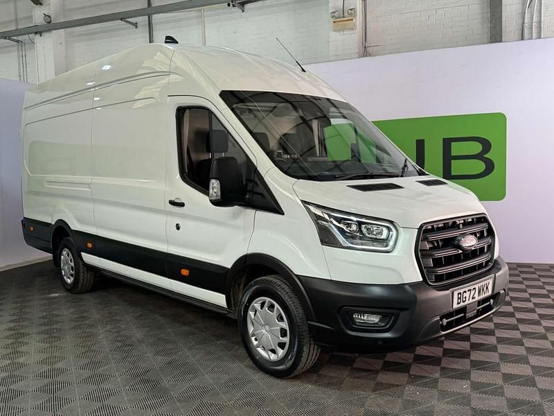 Used Ford Transit Trend 130 HP (95 kW) 2022 White Van