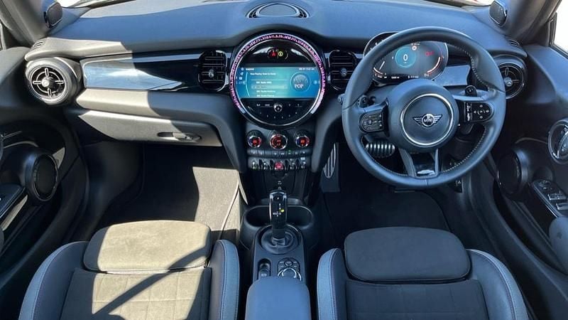 Used Mini John Cooper Works 228 HP (167 kW) 2022 Black Hatchback