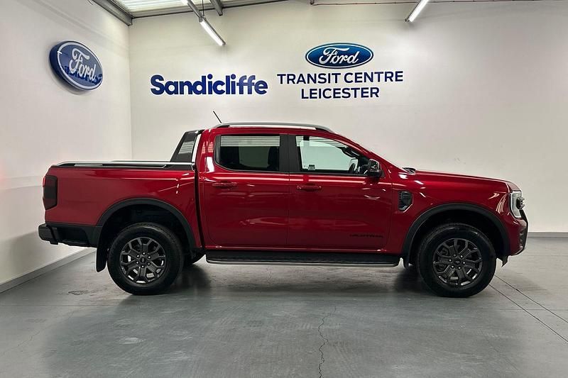 Used Ford Ranger Wildtrack 205 HP (150 kW) 2026 Red Pickup