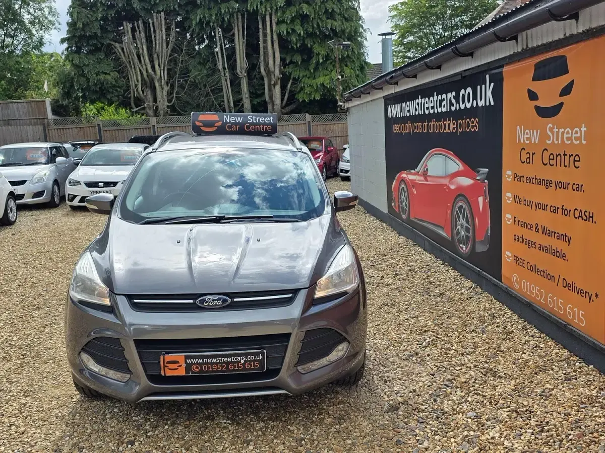Used Ford Kuga Zetec 140 HP (102 kW) 2013 Grey SUV