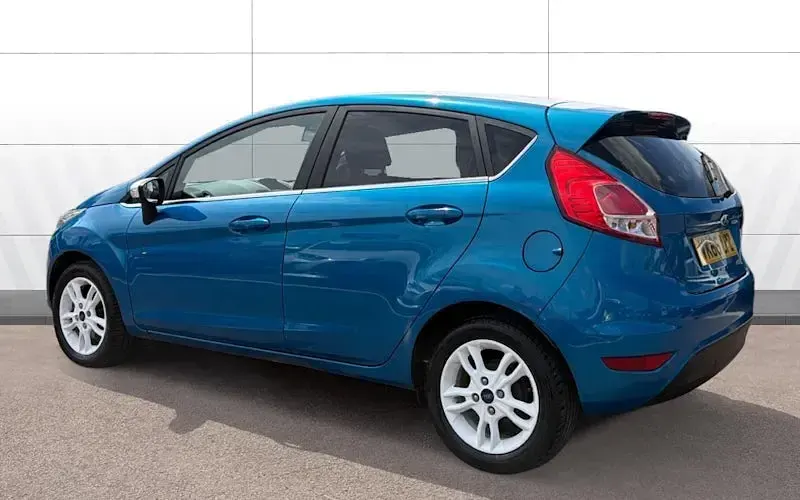 Used Ford Fiesta Zetec 82 HP (60 kW) 2016 Hatchback