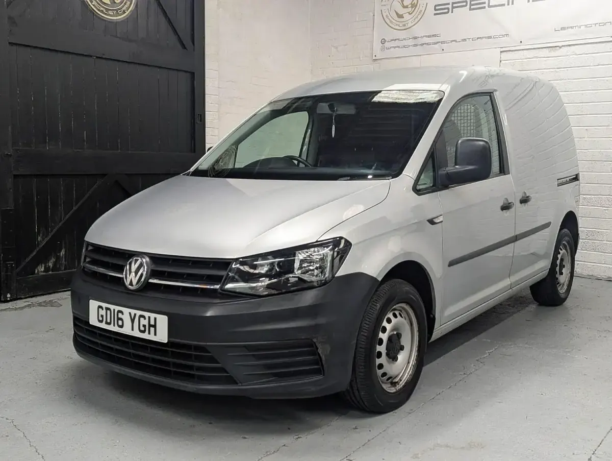 Used VW Caddy Startline 102 HP (75 kW) 2016 Silver MPV