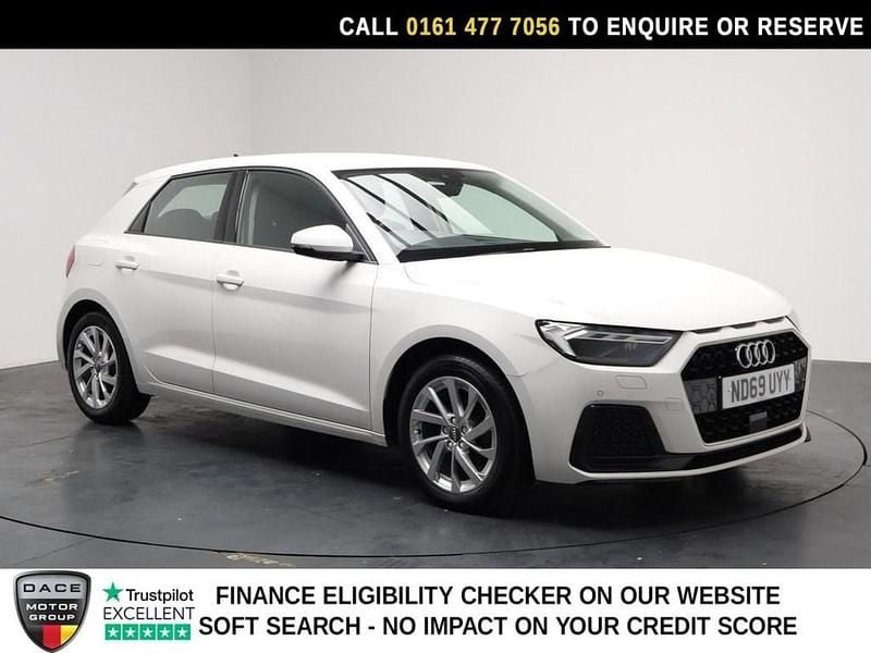 Used Audi A1 Sportback Sport 95 HP (69 kW) 2020 White Hatchback