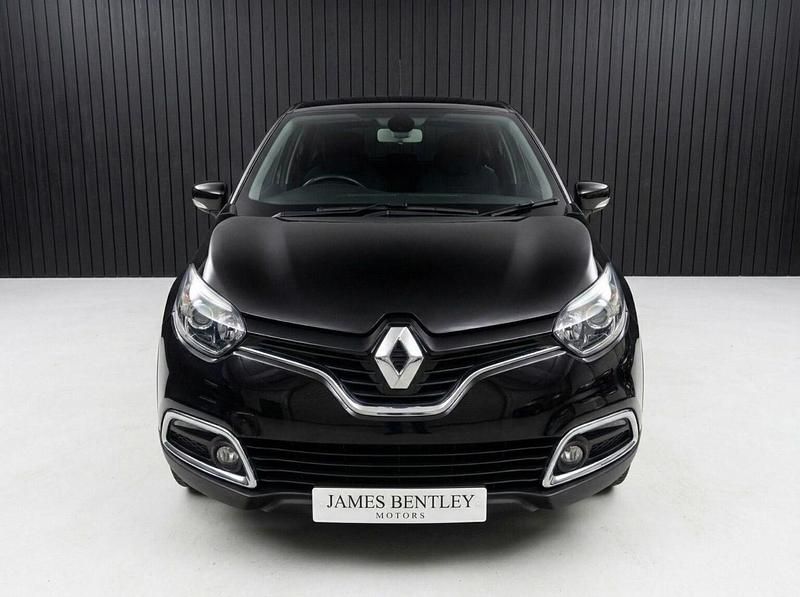 Used Renault Captur Expression+ 90 HP (66 kW) 2013 Black SUV