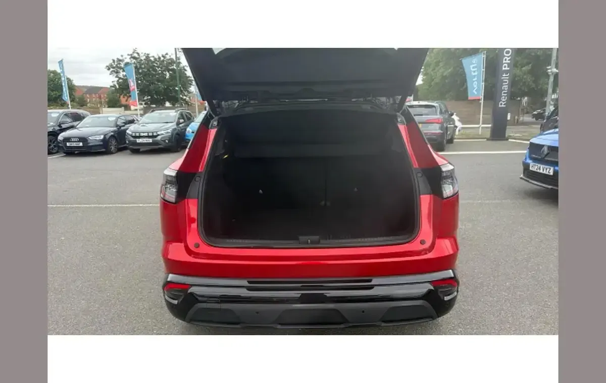 Used Renault Austral Iconic Esprit Alpine 200 HP (147 kW) 2023 Other SUV