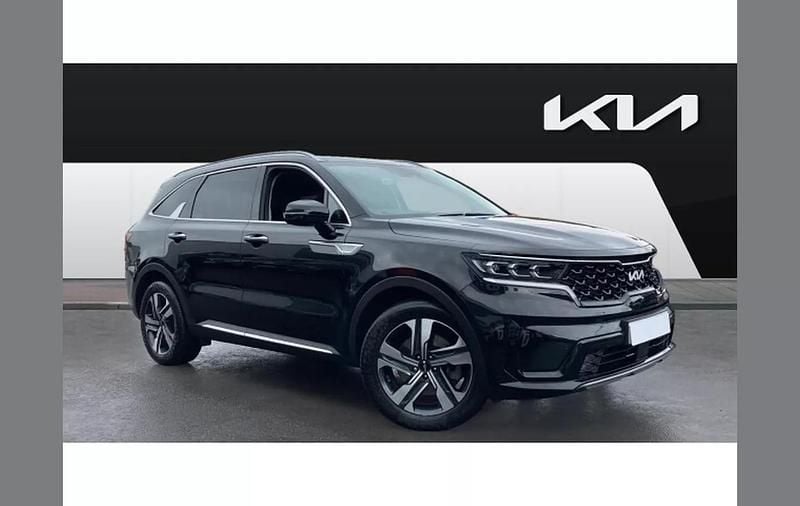 Black Used 2024 Kia Sorento Vision SUV | £40,662 (Expensive) - Image 1/4