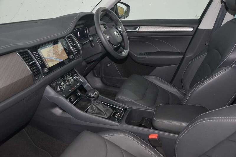 Image 2/4