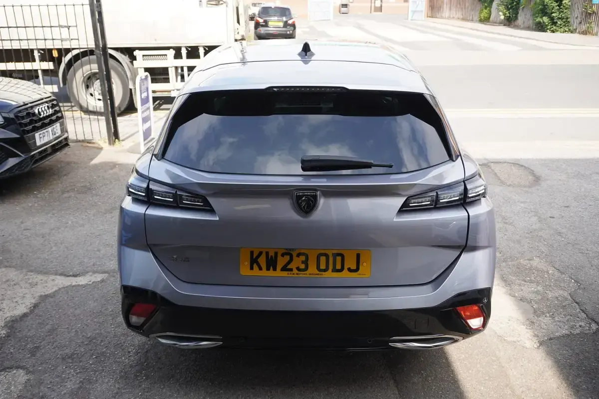 Used Peugeot 308 Allure Premium 2023 Grey Estate
