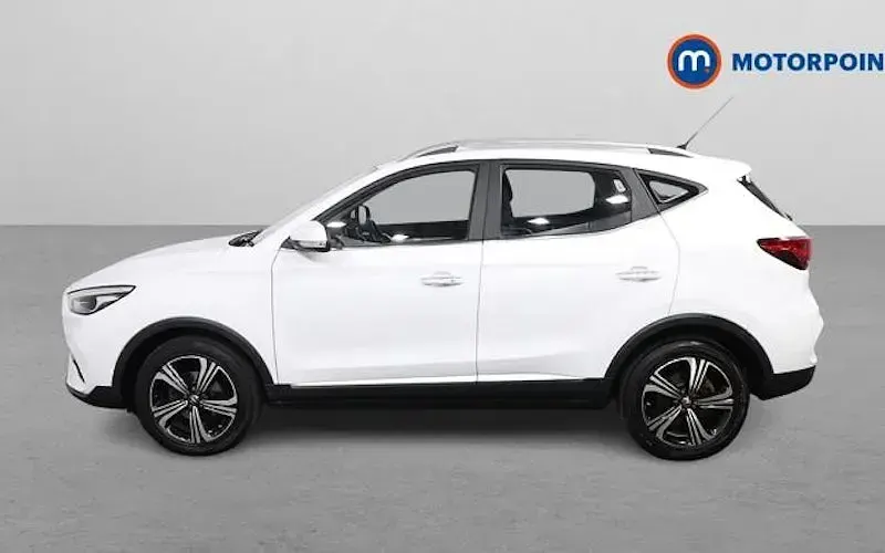 Używany MG ZS Excite 111 KM (81 kW) 2024 SUV