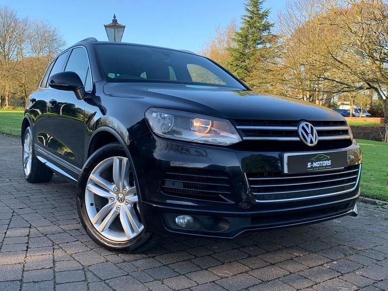 Black Used 2012 VW Touareg S SUV | £8,690 (Fair price) - Image 1/4
