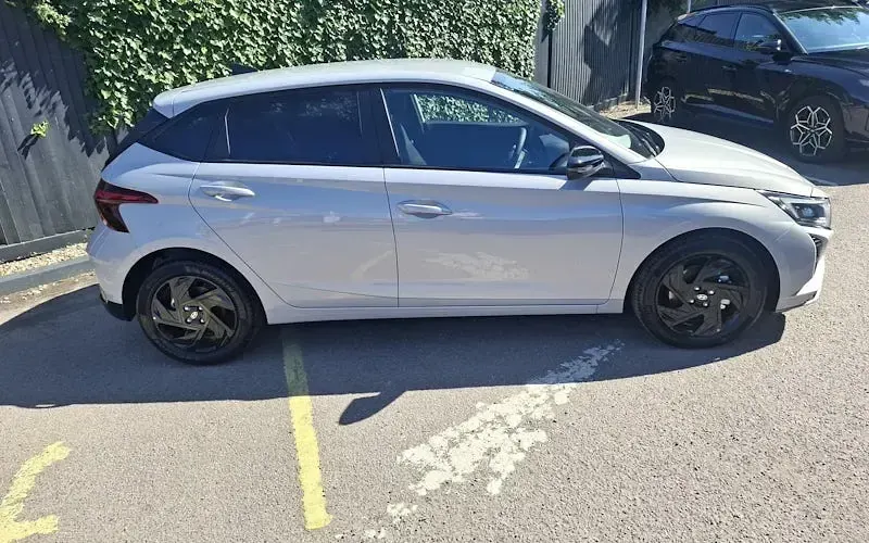 Used Hyundai i20 Blackline 90 HP (66 kW) 2026 Lumen grey Hatchback