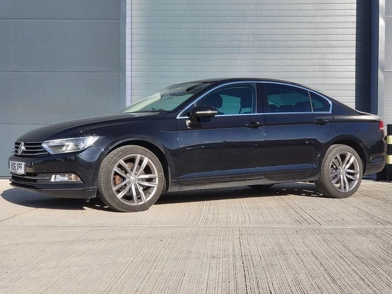 Used VW Passat Business 150 HP (110 kW) 2016 Black Sedan