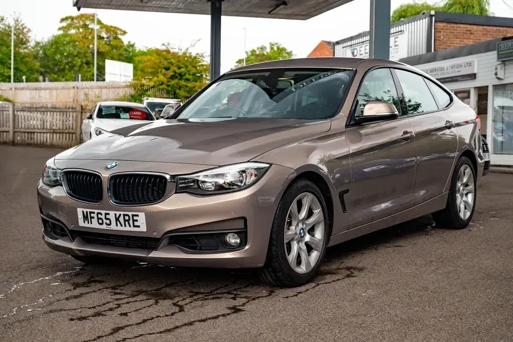 Used BMW 320 Gran Turismo Comfort Edition 184 HP (135 kW) 2015 Beige Coupe