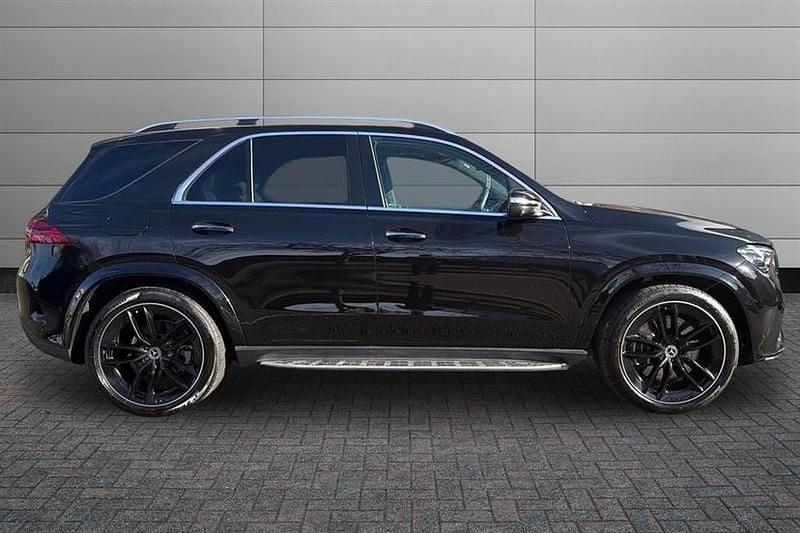 Used Mercedes GLE450 AMG AMG line 367 HP (269 kW) 2024 Black Estate