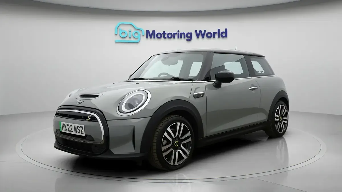 Used Mini Cooper SE Hatch 135 kW (184 HP) 2022 Hatchback