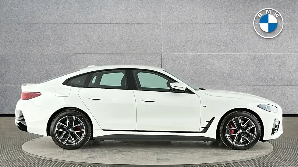 Usado BMW i4 M Sport 246 kW (335 CV) 2025 Blanco Berlina
